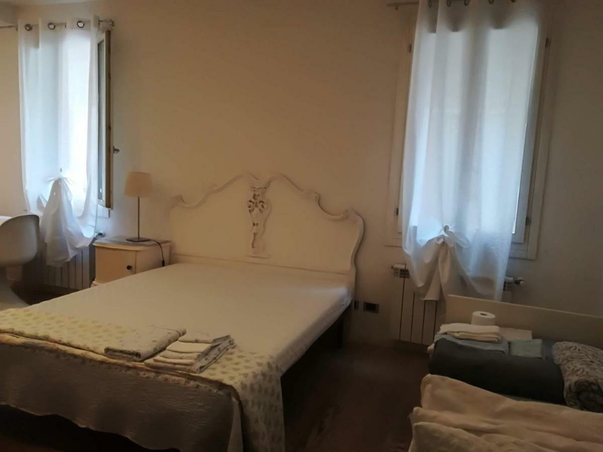 Casettaveneziana02704 Apartment Bagian luar foto
